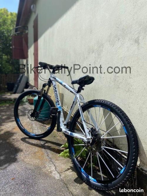 Whistle Miwok 1481D specs and reviews